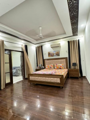 Exclusive Homes 2 Bed in DHA, Karachi